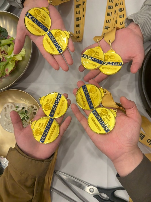 八面金牌 貨真價實